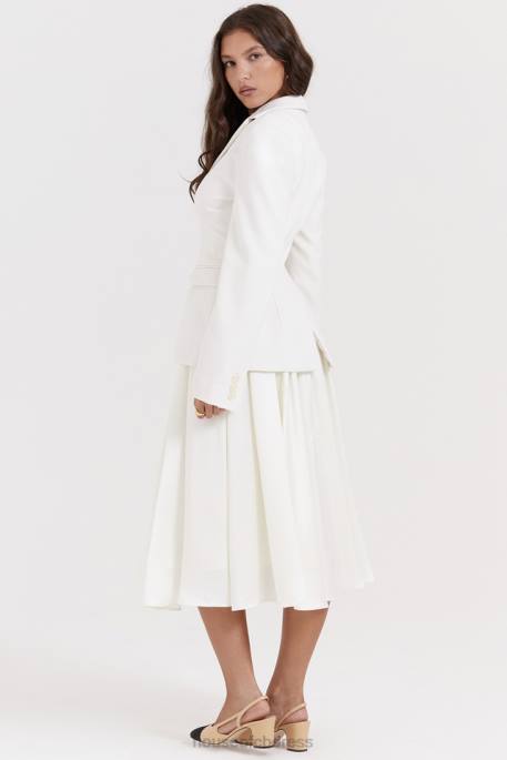 House of CB Sariah Ivory Contour Tailored Blazer Clothing 4H6N1029