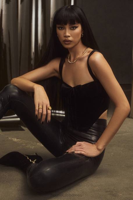 House of CB Aayla Black Velvet Cupped Corset Top Clothing 4H6N99