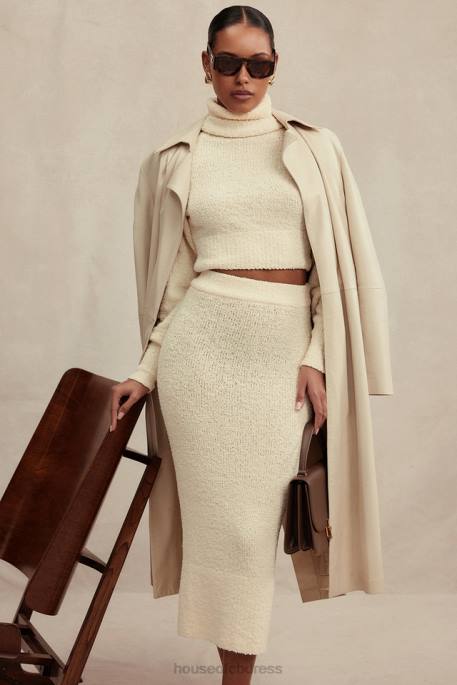 House of CB Nyala Cream Soft Boucle Knit Cropped Sweater Clothing 4H6N660
